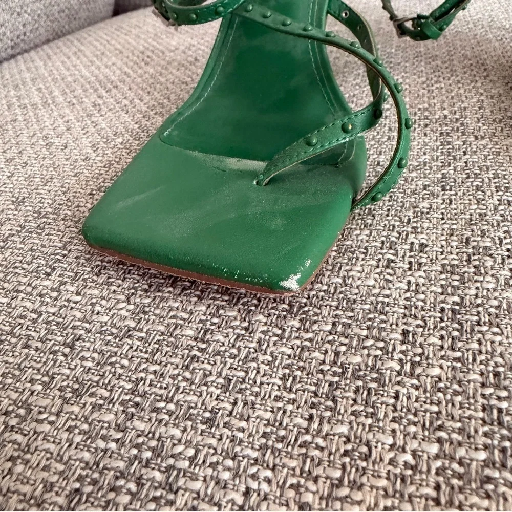 Marc Fisher Green “Dallin” Heels - Picture 3 of 15